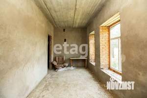 Дом 400м², 3-этажный, участок 6 сот.  