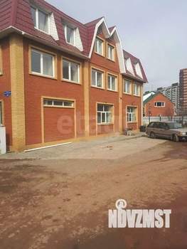 Дом 676м&sup2;, 4-этажный, участок 20 сот.  