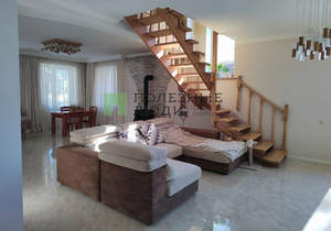 Дом 148м², 2-этажный, участок 8 сот.  