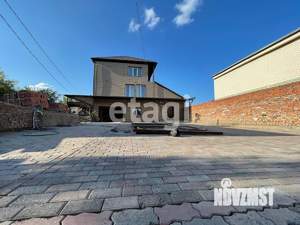 Дом 200м&sup2;, 3-этажный, участок 6 сот.  