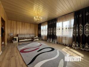 Дом 270м&sup2;, 3-этажный, участок 13 сот.  