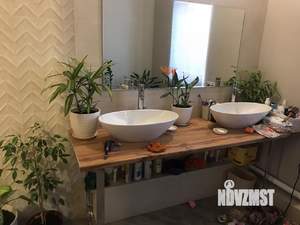 Дом 178м&sup2;, 3-этажный, участок 15 сот.  