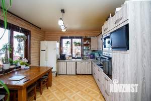 Дом 170м&sup2;, 2-этажный, участок 14 сот.  