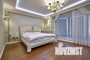 Коттедж 550м², 2-этажный, участок 22 сот.  