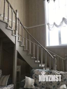 Коттедж 220м&sup2;, 2-этажный, участок 15 сот.  