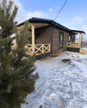 Дом 100м&sup2;, 1-этажный, участок 8 сот.  