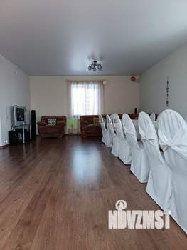 Дом 370м², 3-этажный, участок 8 сот.  