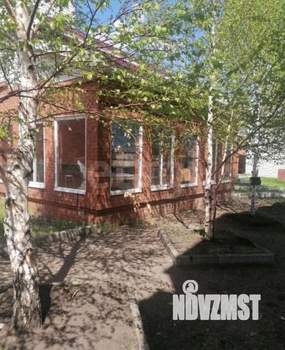 Дом 220м&sup2;, 2-этажный, участок 12 сот.  