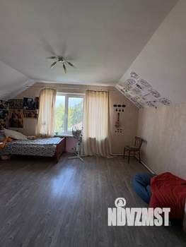 Дом 227м², 3-этажный, участок 5 сот.  