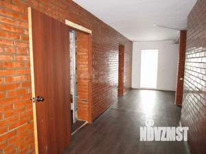 Дом 357м&sup2;, 3-этажный, участок 12 сот.  