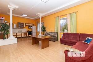 Дом 377м², 3-этажный, участок 770 сот.  