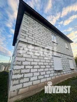 Дом 215м&sup2;, 3-этажный, участок 9 сот.  