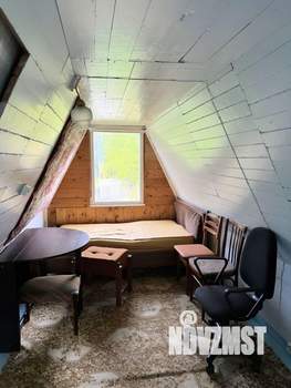 Дом 40м&sup2;, 2-этажный, участок 9 сот.  