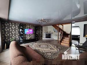 Дом 140м&sup2;, 2-этажный, участок 10 сот.  