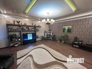 Дом 300м&sup2;, 2-этажный, участок 20 сот.  