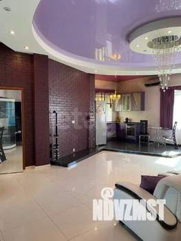 Дом 336м&sup2;, 2-этажный, участок 8 сот.  