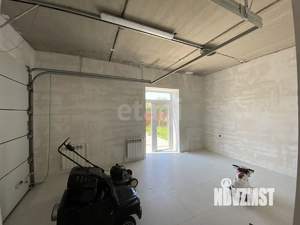 Дом 305м&sup2;, 2-этажный, участок 10 сот.  