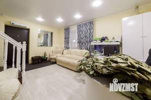 Дом 440м&sup2;, 3-этажный, участок 10 сот.  