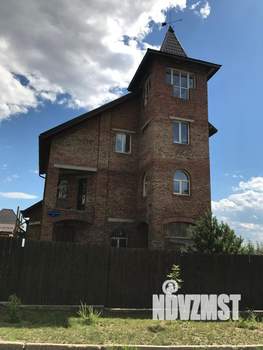 Коттедж 580м², 3-этажный, участок 14 сот.  