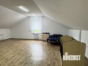 Дом 164м², 3-этажный, участок 10 сот.  