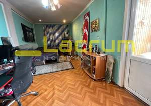 Дом 112м², 2-этажный, участок 10 сот.  