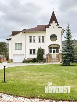 Дом 416м&sup2;, 2-этажный, участок 21 сот.  