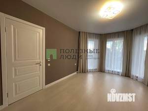 Коттедж 160м², 2-этажный, участок 12 сот.  