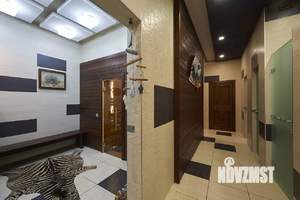 Коттедж 680м&sup2;, 2-этажный, участок 15 сот.  