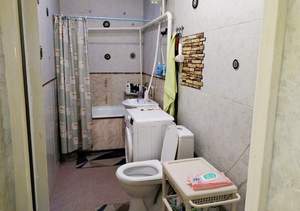 Дом 140м², 2-этажный, участок 6 сот.  