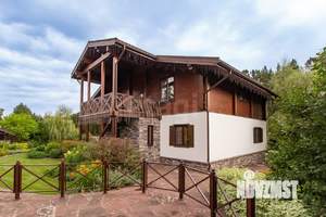 Дом 546м&sup2;, 2-этажный, участок 28 сот.  