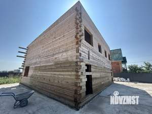 Дом 200м&sup2;, 2-этажный, участок 4 сот.  