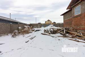 Дом 298м&sup2;, 2-этажный, участок 1134 сот.  