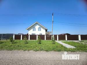 Дом 130м², 2-этажный, участок 10 сот.  