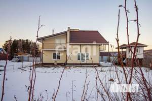 Дом 250м², 2-этажный, участок 18 сот.  