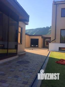 Коттедж 557м&sup2;, 3-этажный, участок 15 сот.  