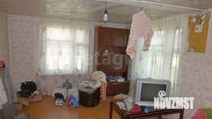 Дом 30м&sup2;, 2-этажный, участок 895 сот.  