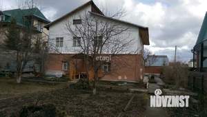 Дом 268м², 3-этажный, участок 8 сот.  