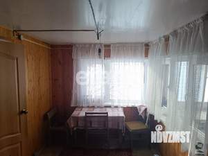 Дом 61м&sup2;, 2-этажный, участок 11 сот.  