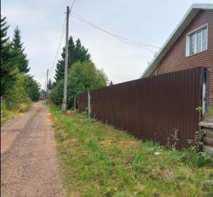 Дом 150м&sup2;, 4-этажный, участок 10 сот.  