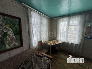 Дом 50м&sup2;, 2-этажный, участок 4 сот.  