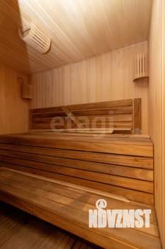 Дом 320м², 2-этажный, участок 10 сот.  