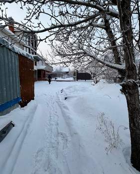 Дом 326м&sup2;, 3-этажный, участок 8 сот.  