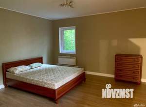 Дом 160м², 2-этажный, участок 8 сот.  