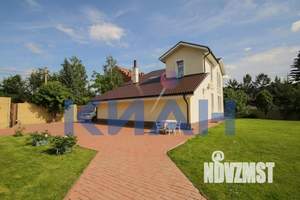 Коттедж 286м&sup2;, 2-этажный, участок 13 сот.  