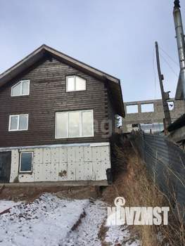 Дом 203м&sup2;, 3-этажный, участок 6 сот.  