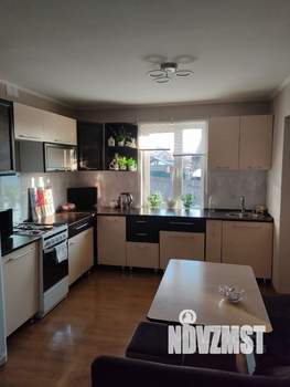 Дом 115м&sup2;, 2-этажный, участок 10 сот.  