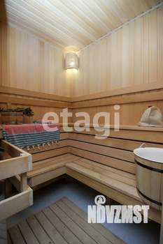 Дом 500м², 4-этажный, участок 11 сот.  