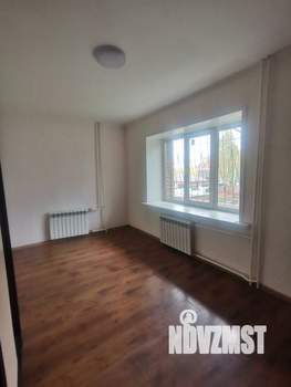 Дом 270м², 2-этажный, участок 10 сот.  