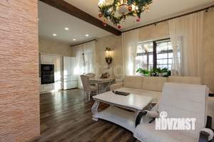 Дом 158м&sup2;, 2-этажный, участок 2 сот.  