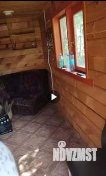 Дом 16м&sup2;, 2-этажный, участок 5 сот.  